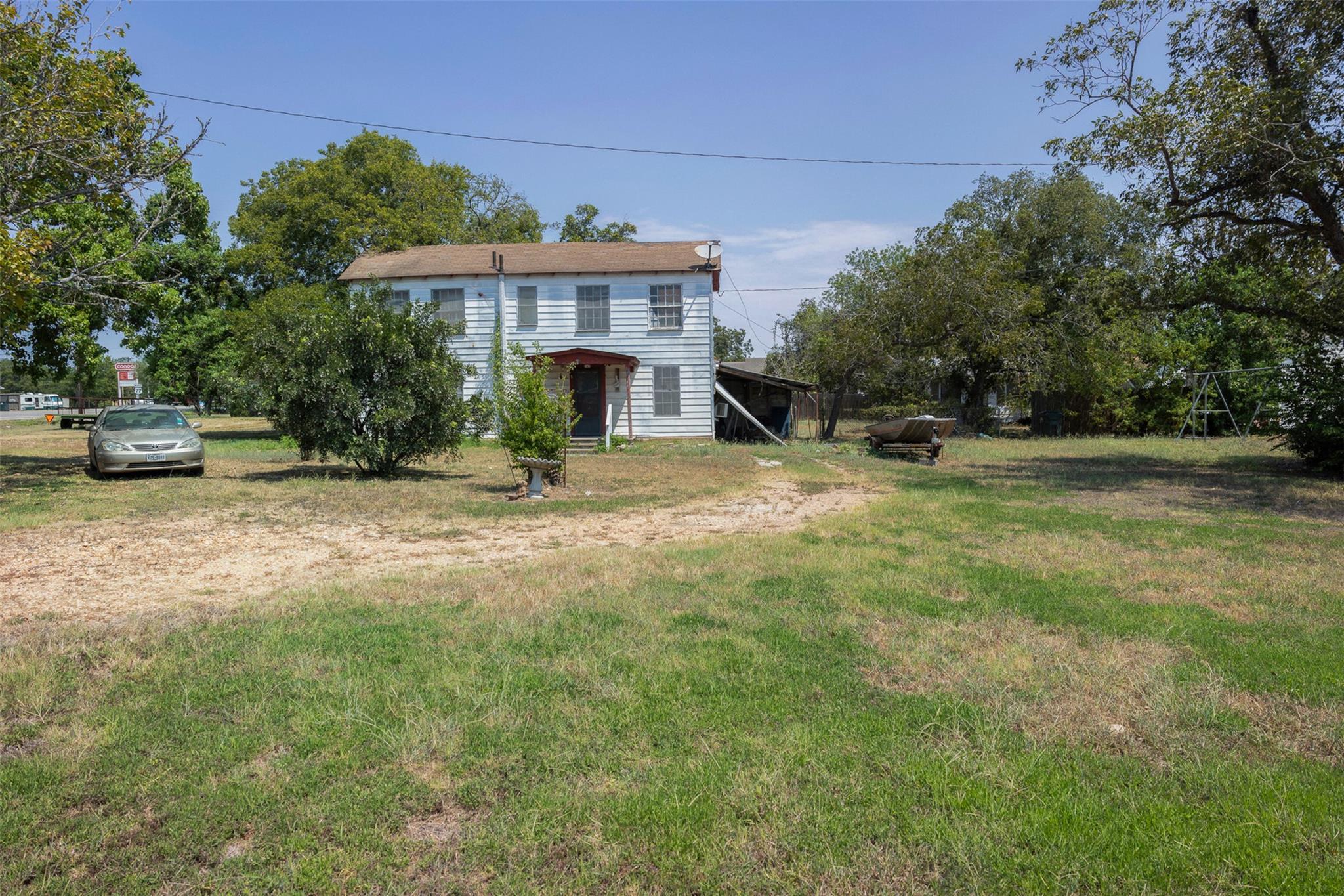 650 S Main ST
