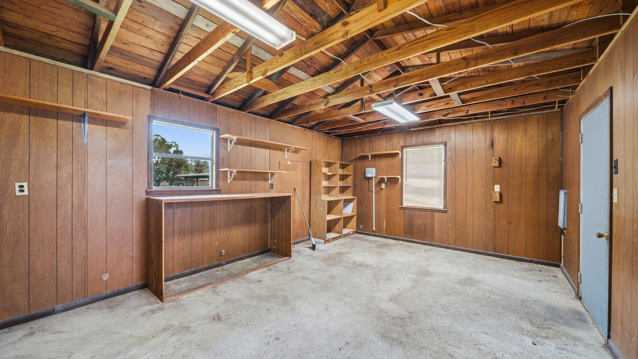 487 Edgewood Ave