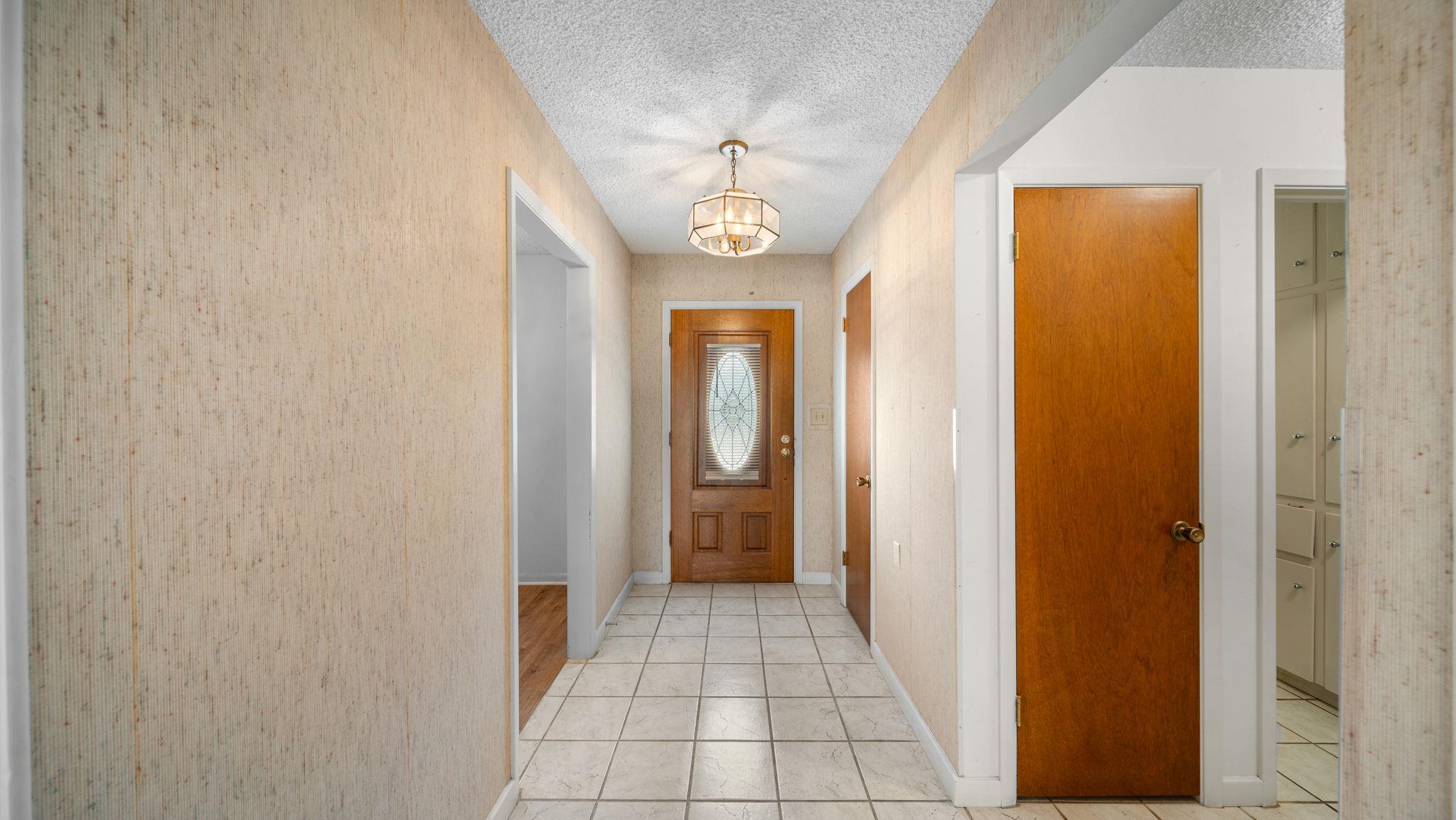 487 Edgewood Ave