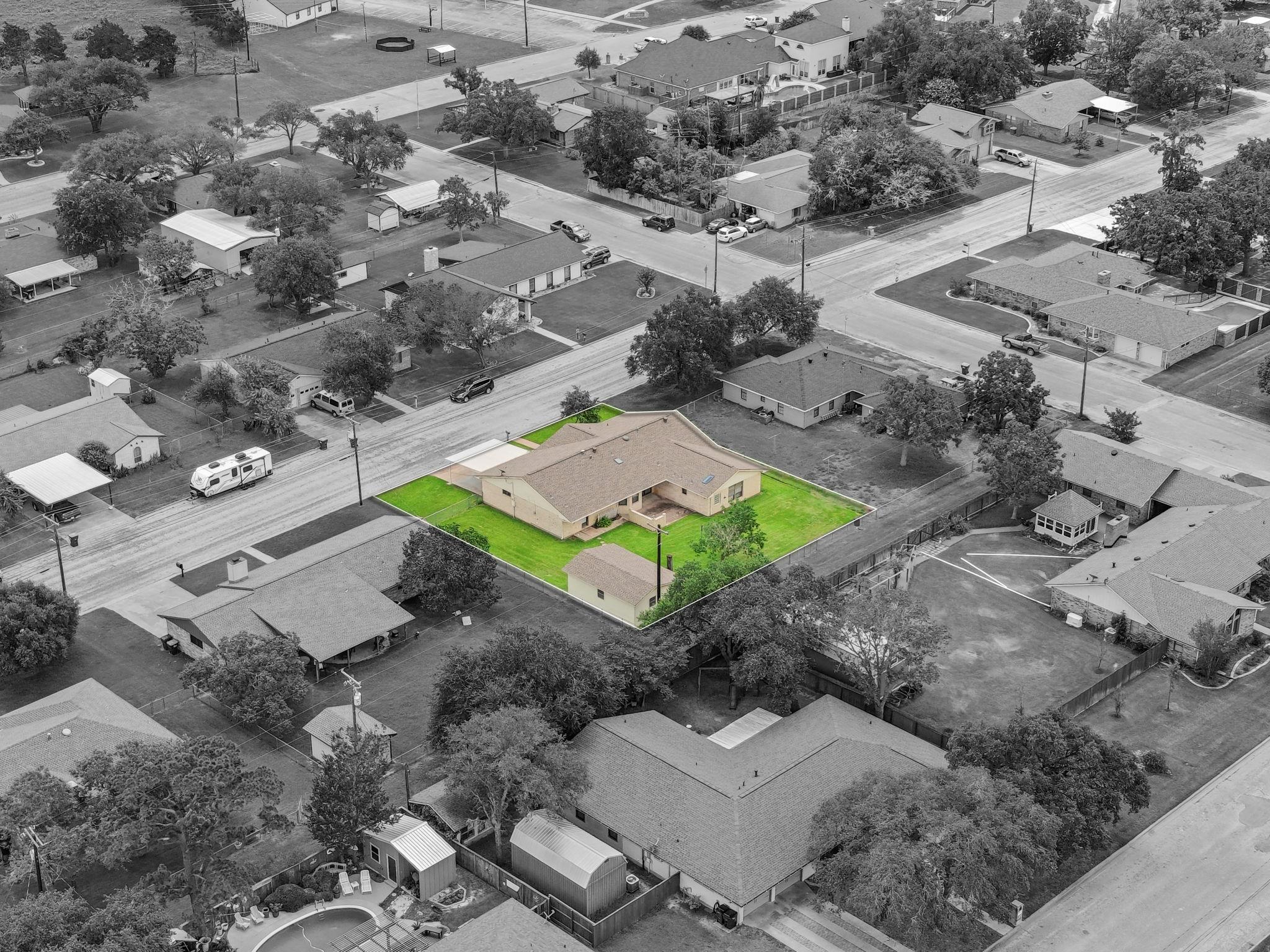 487 Edgewood Ave