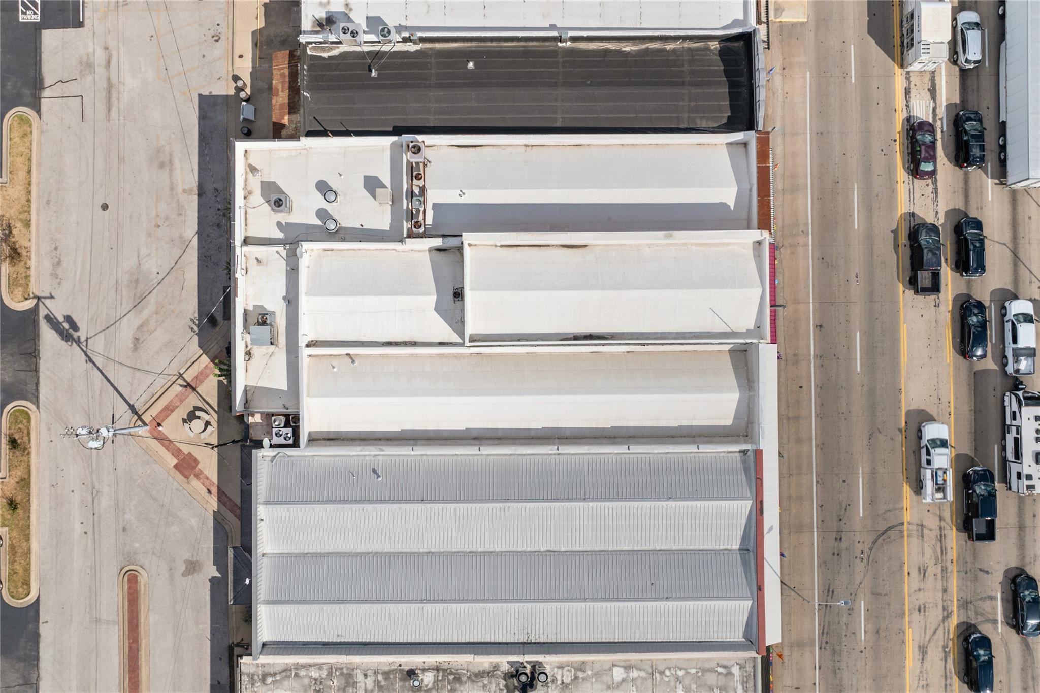 155 W Austin ST