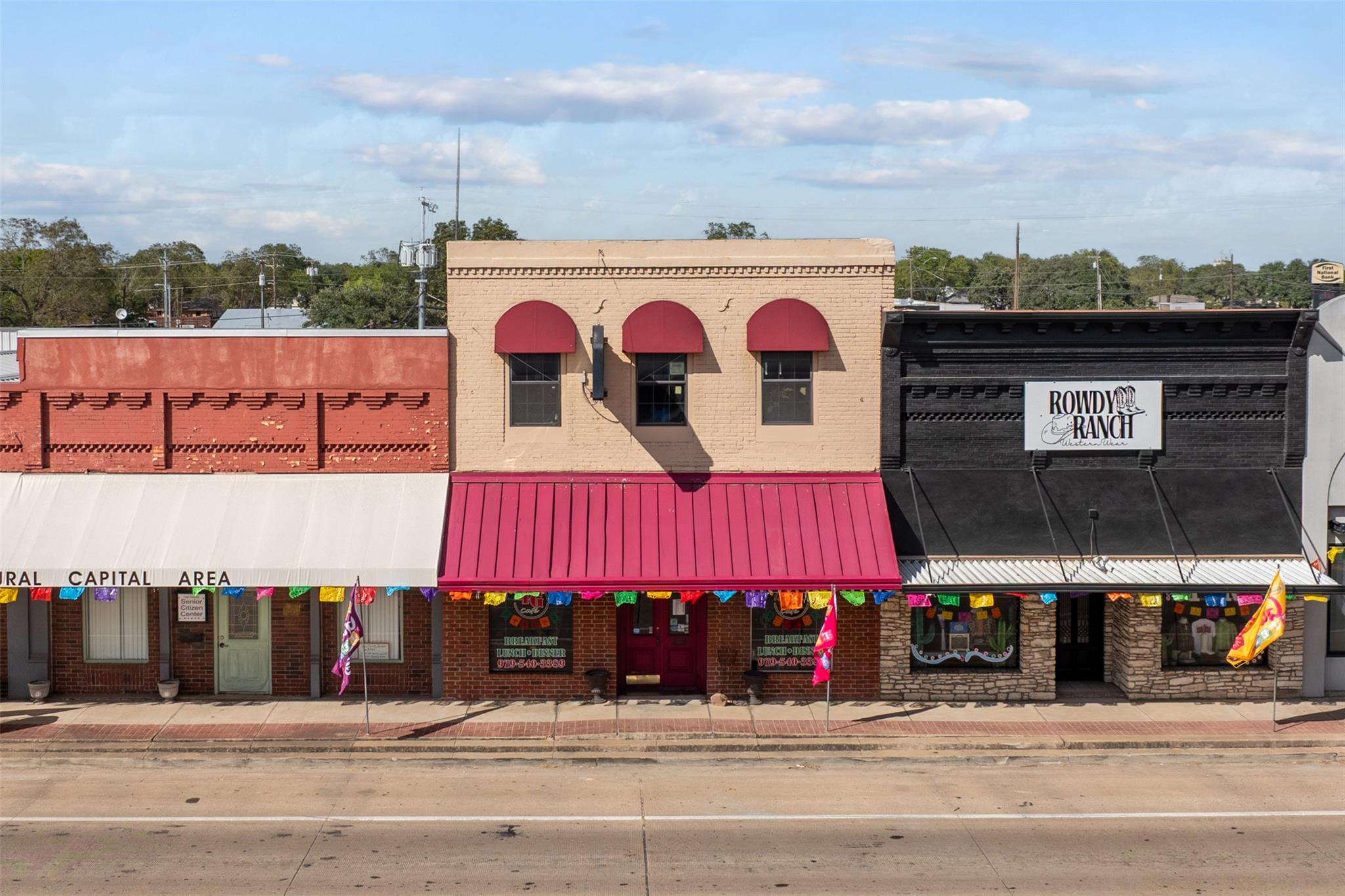 155 W Austin ST