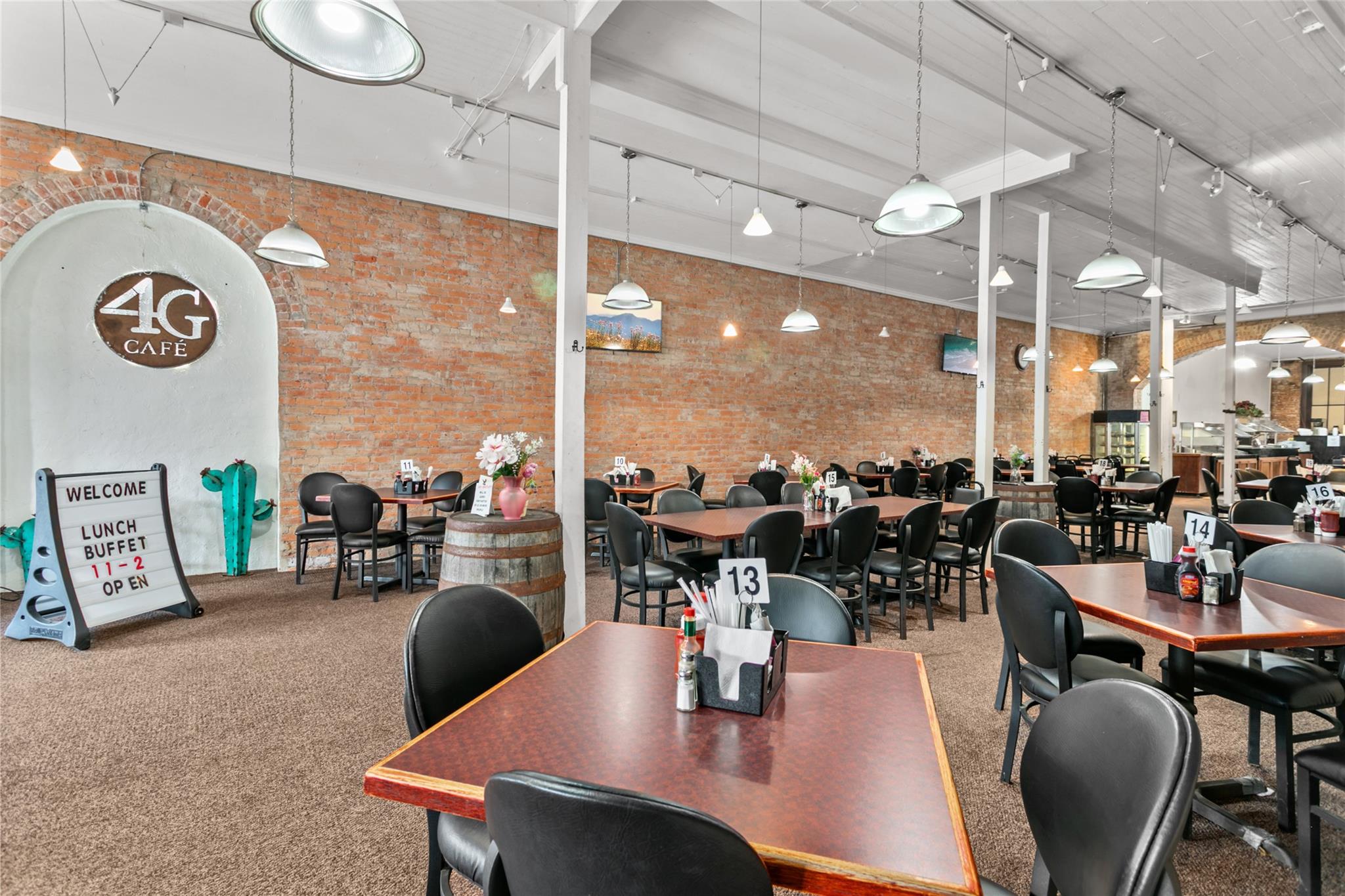 155 W Austin ST