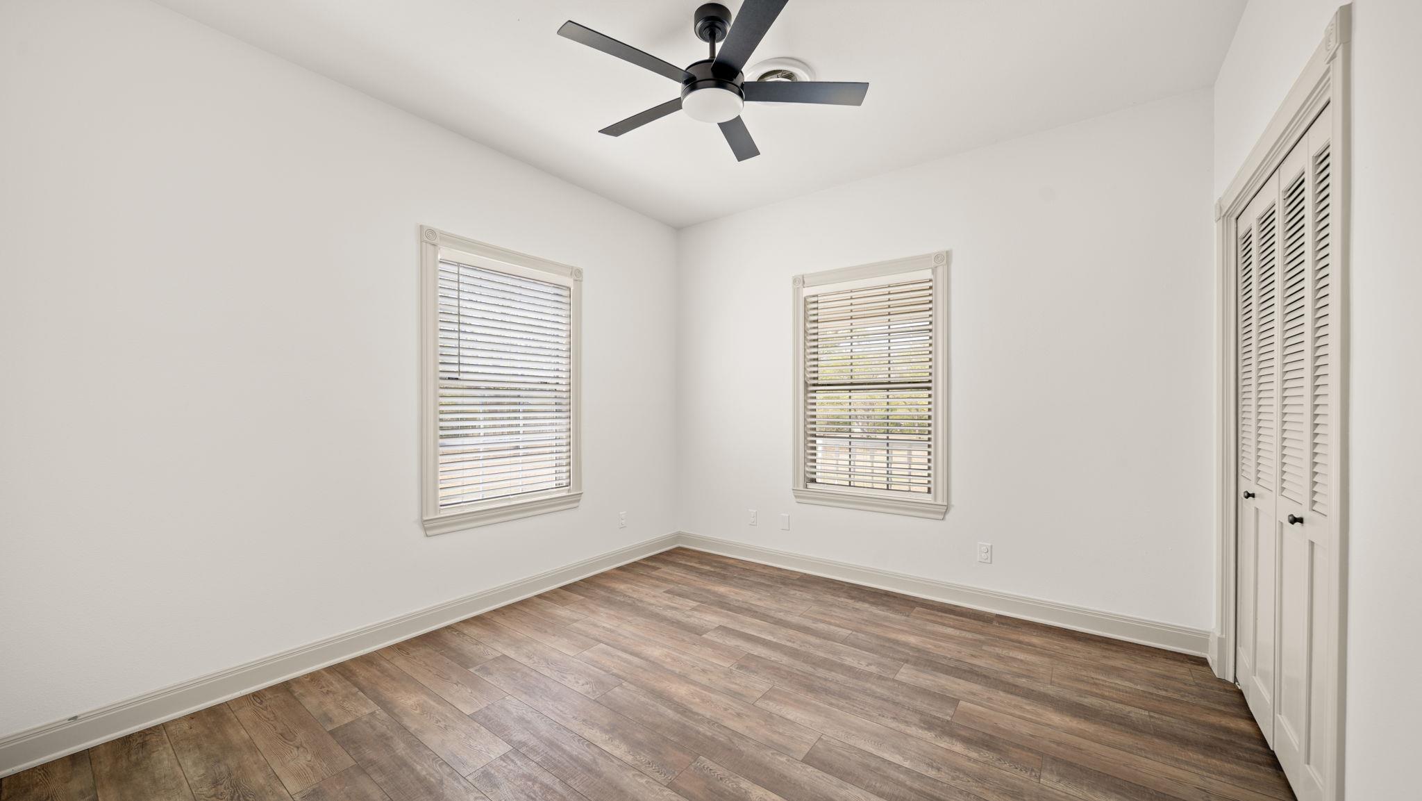 2205 S US Highway 77