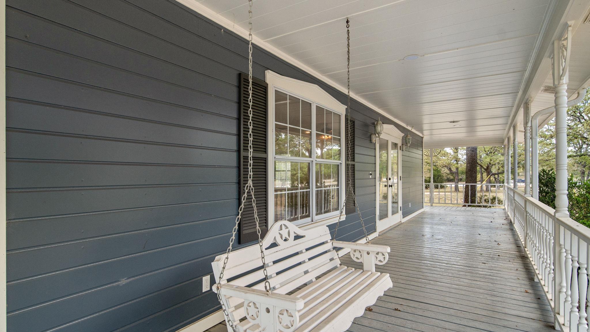 2205 S US Highway 77