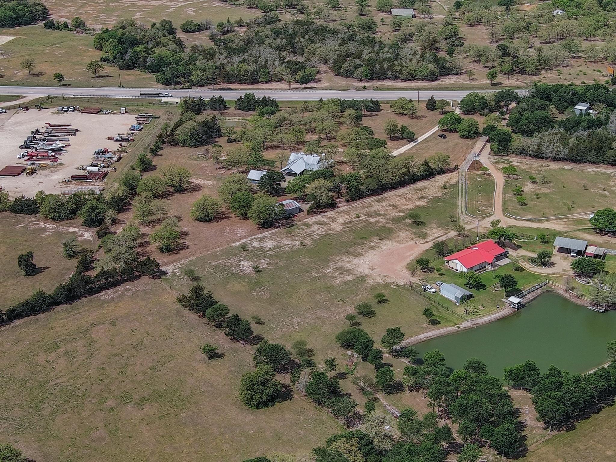 2205 S US Highway 77