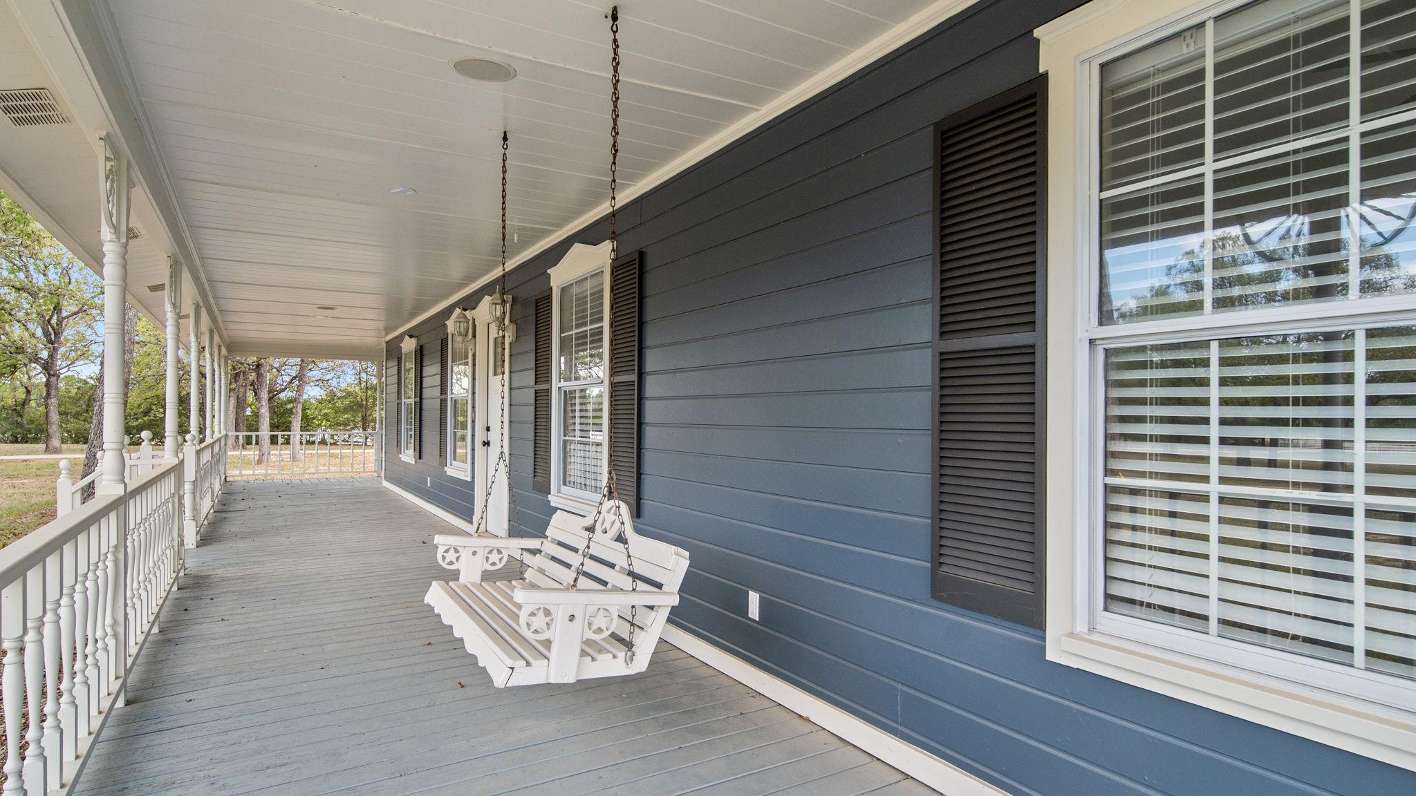 2205 S US Highway 77