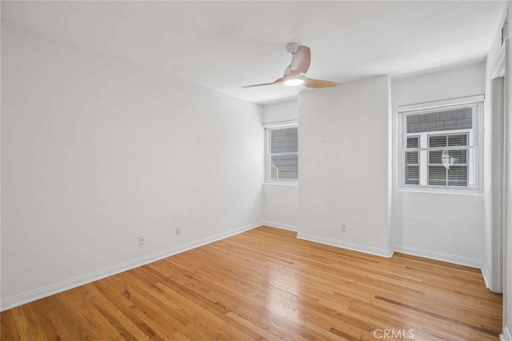 2025 E Balboa