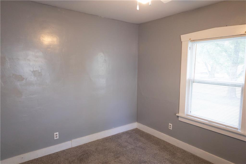 1007 W 3rd Street