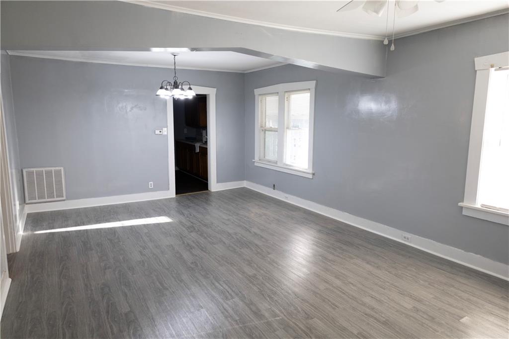 1007 W 3rd Street