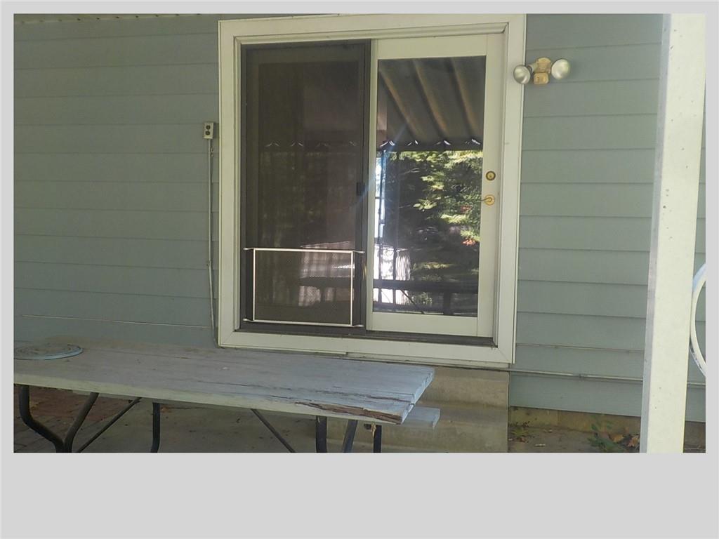 512 Hollywood Avenue