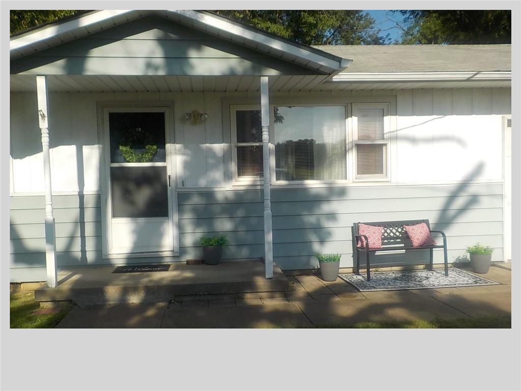 512 Hollywood Avenue