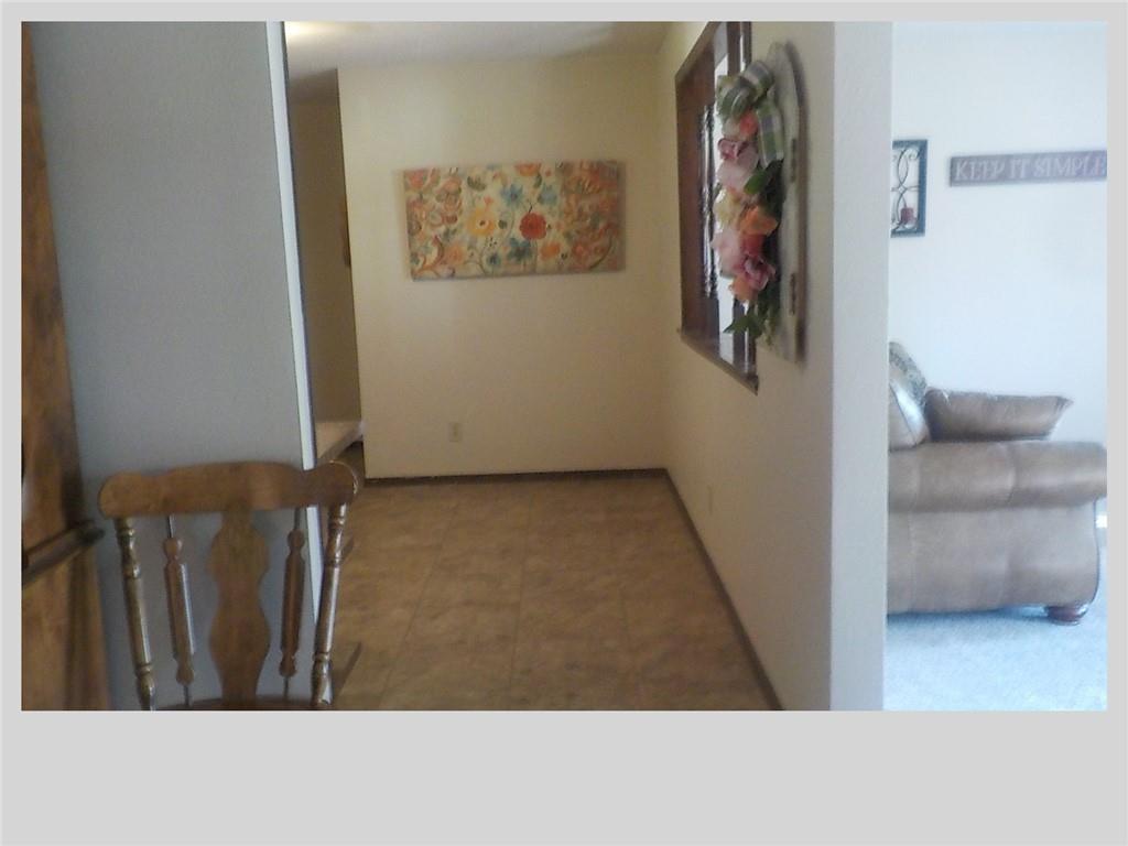 512 Hollywood Avenue