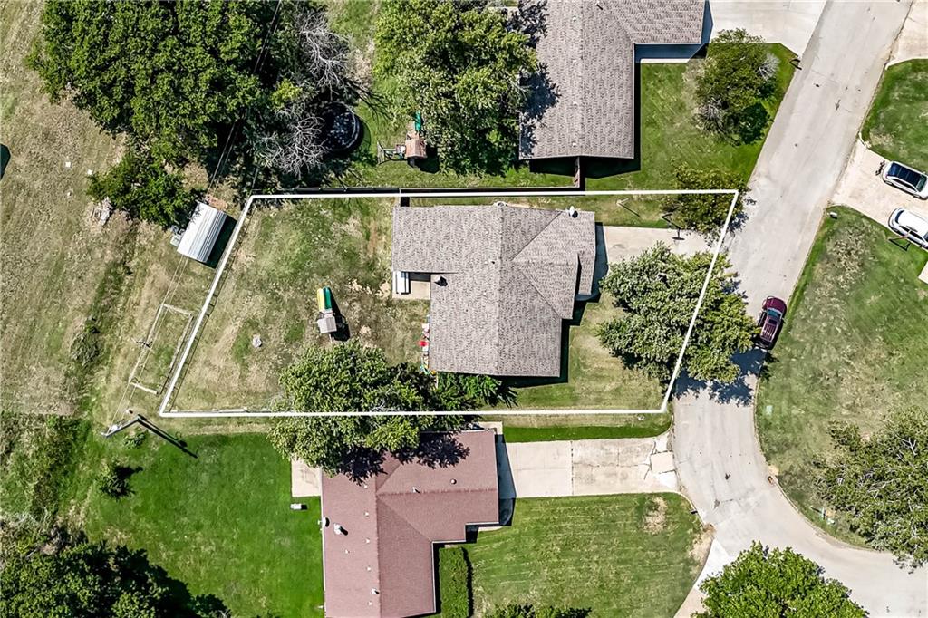 1307 W Hickory Street