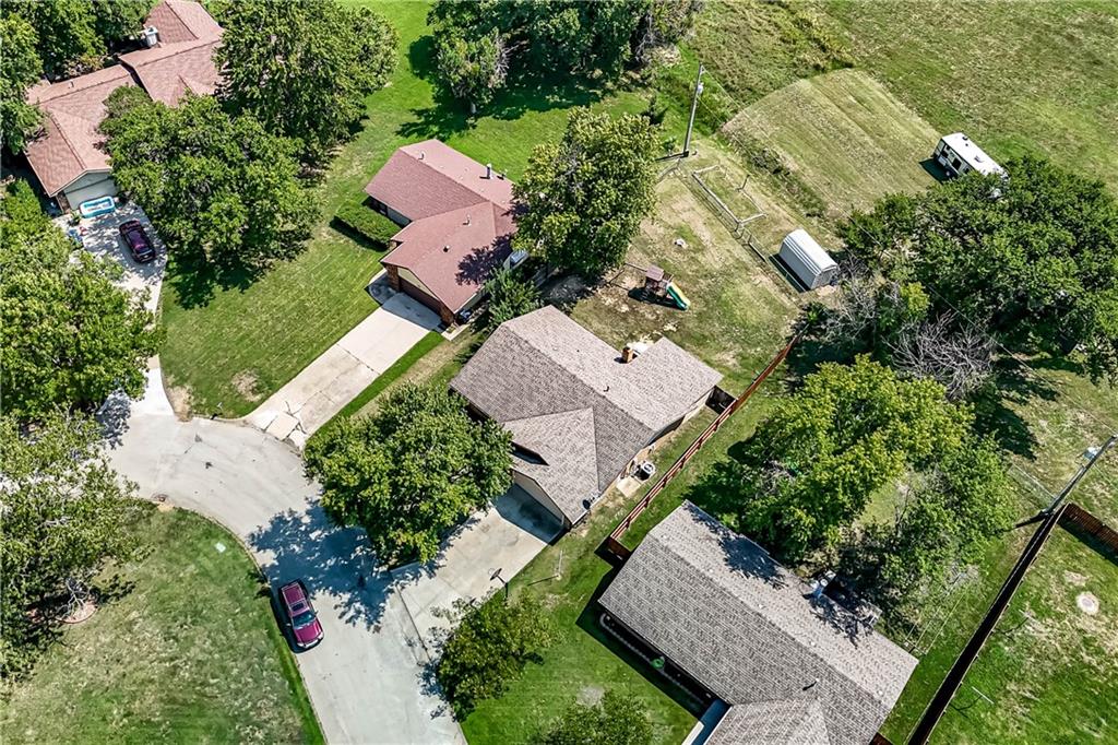 1307 W Hickory Street