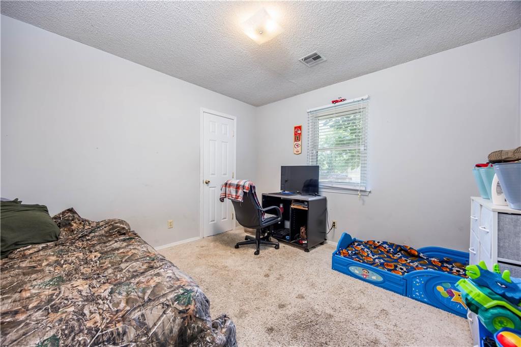 1307 W Hickory Street