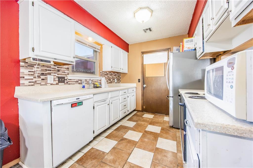 1307 W Hickory Street