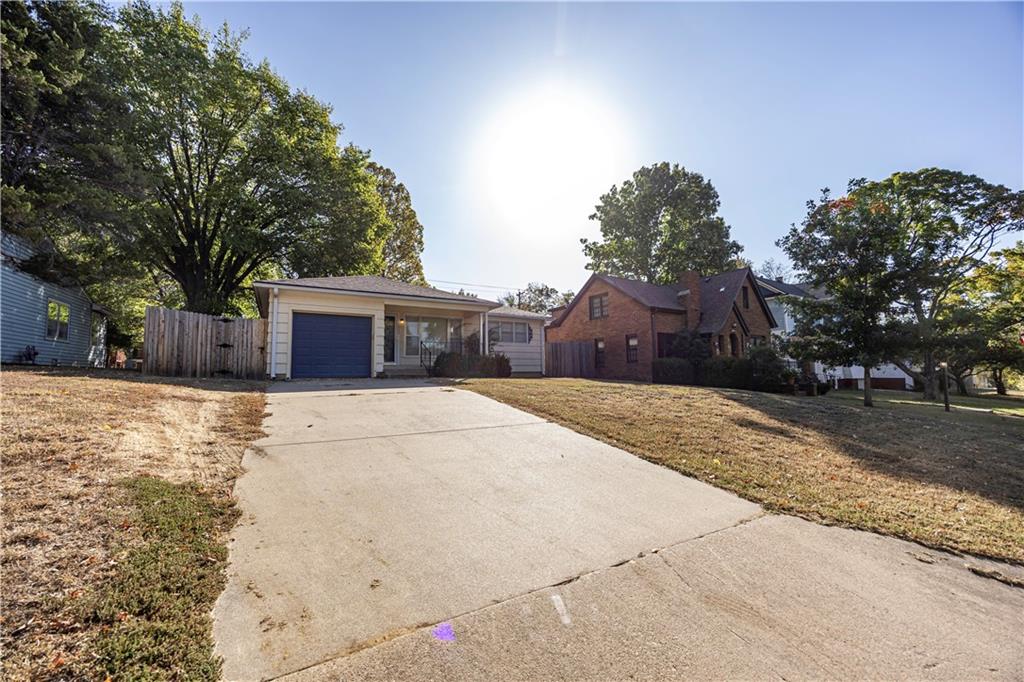 1032 N 4th Street