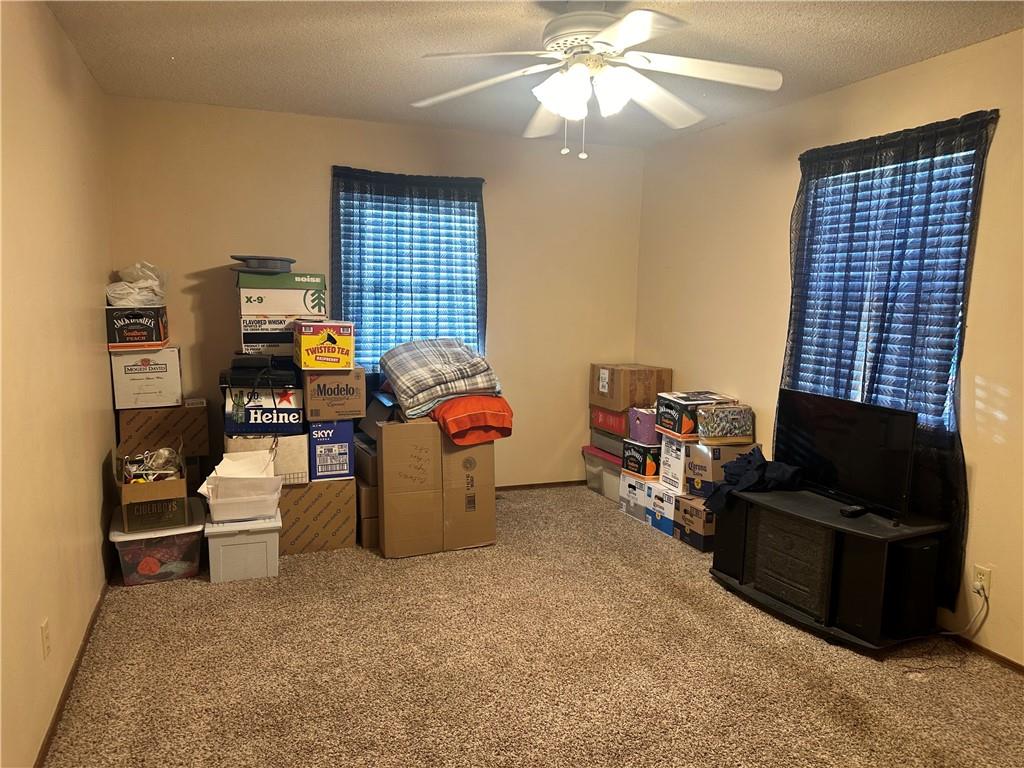 401 N Parkview Ave. Street