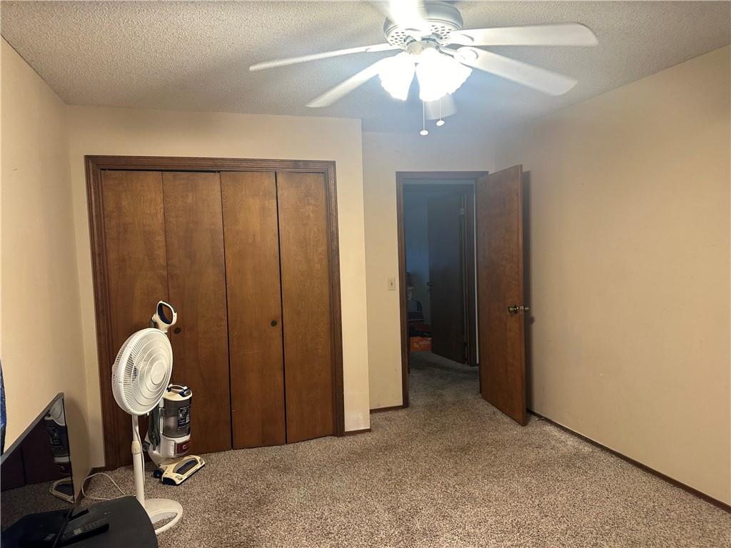 401 N Parkview Ave. Street