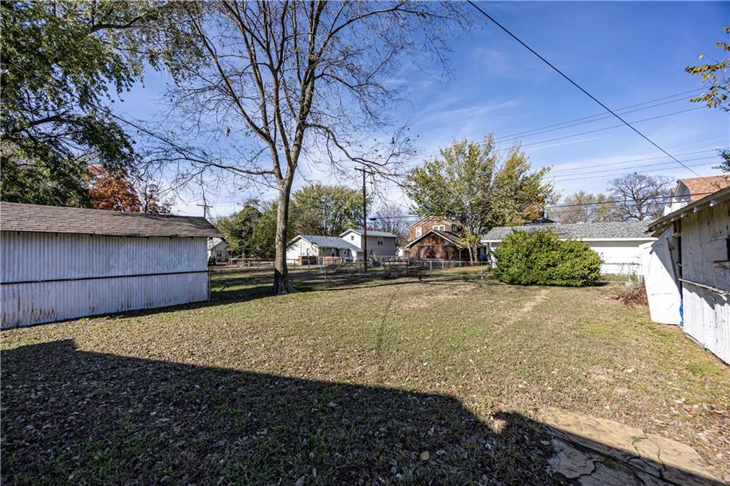 212 W New Street