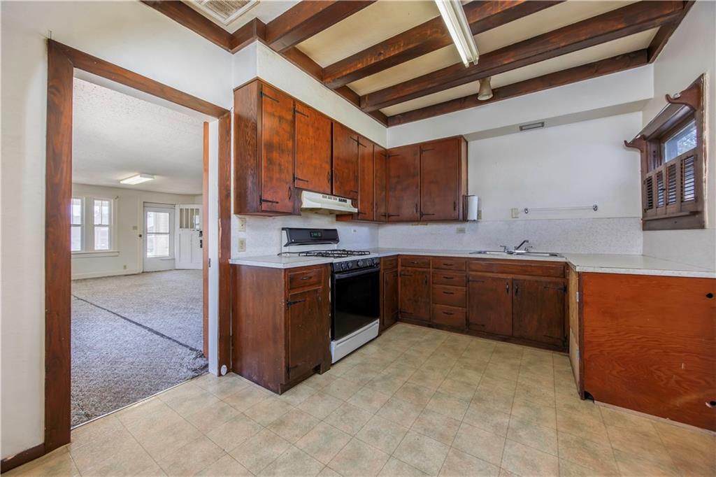 212 W New Street