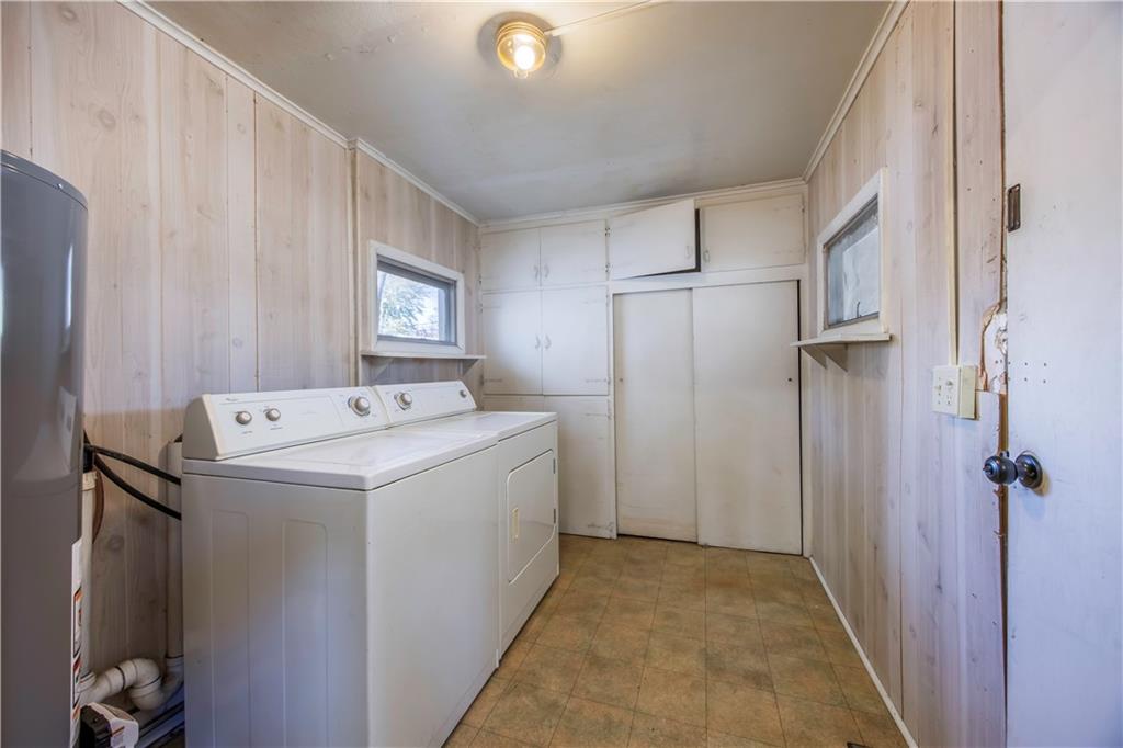 212 W New Street