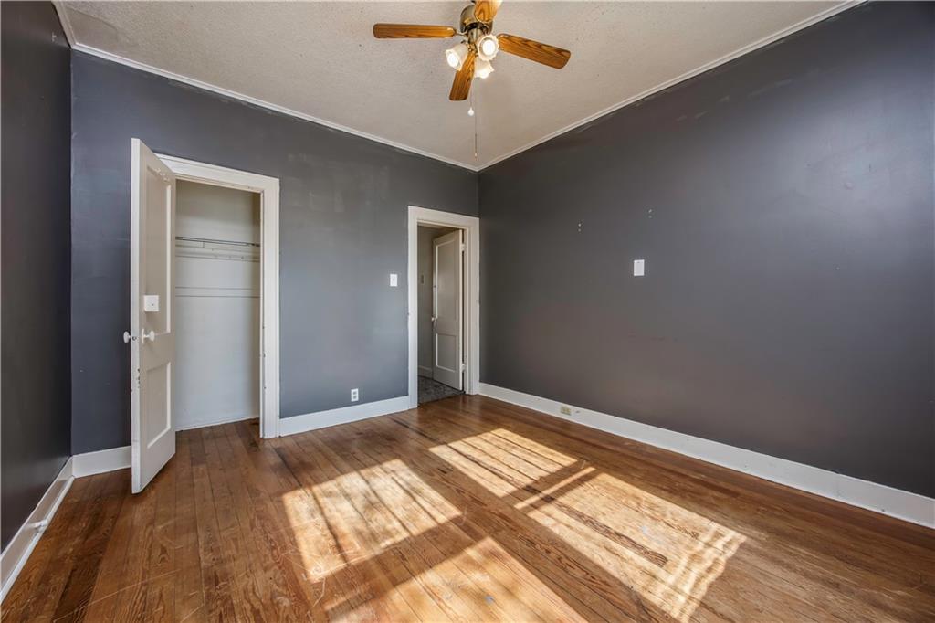 212 W New Street