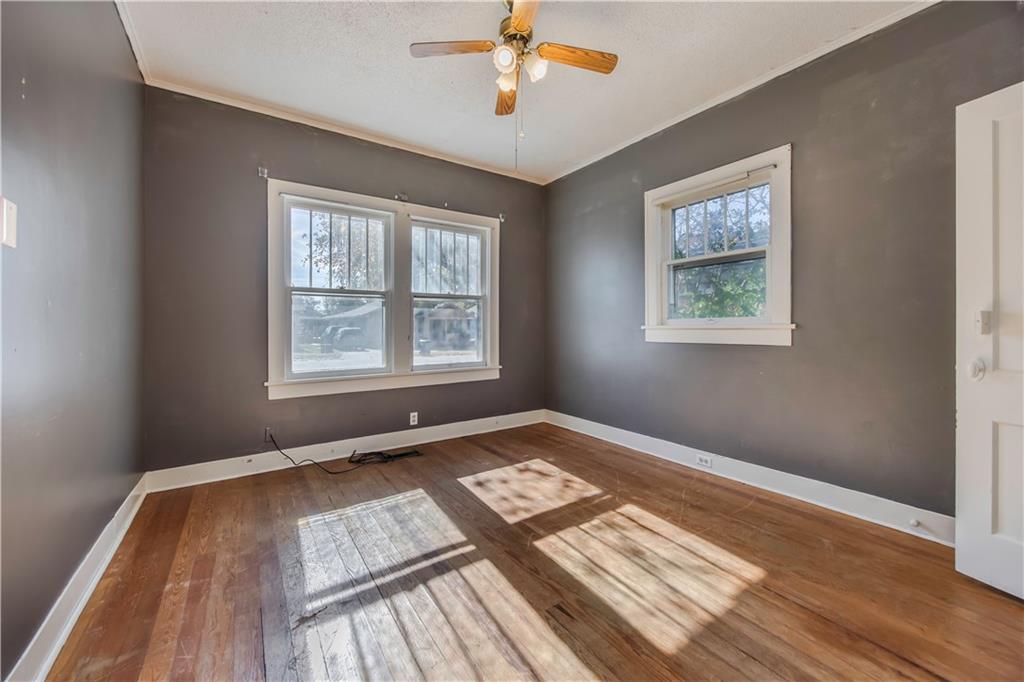 212 W New Street