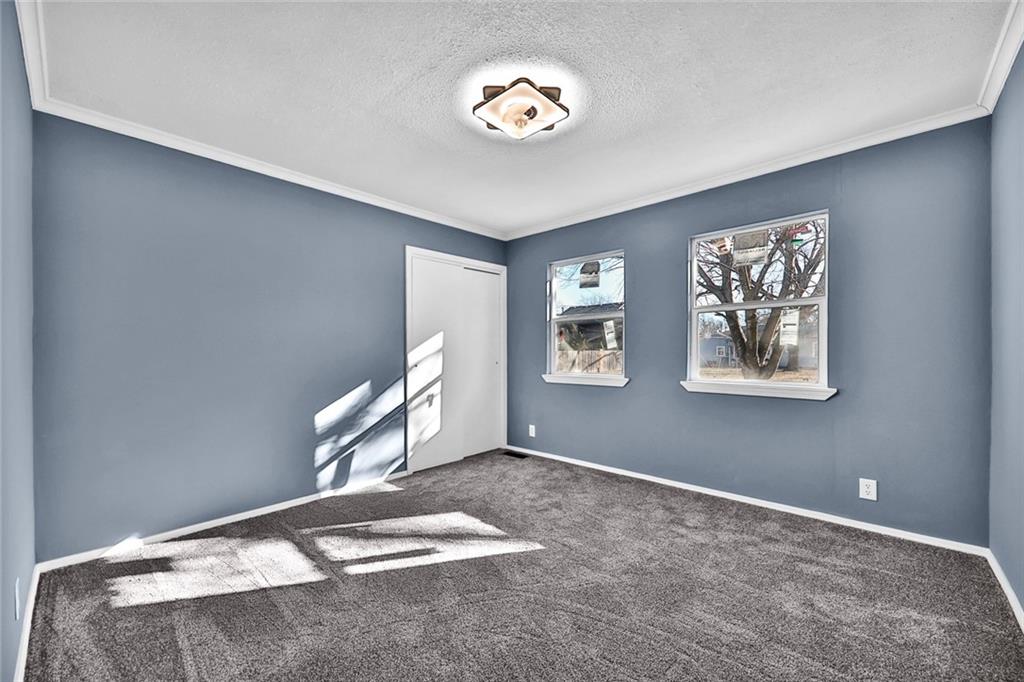 703 S Overlook Drive