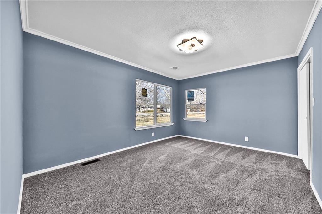 703 S Overlook Drive