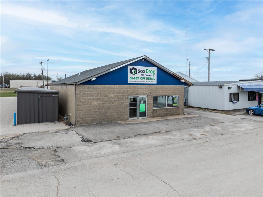 1621 W Main Street