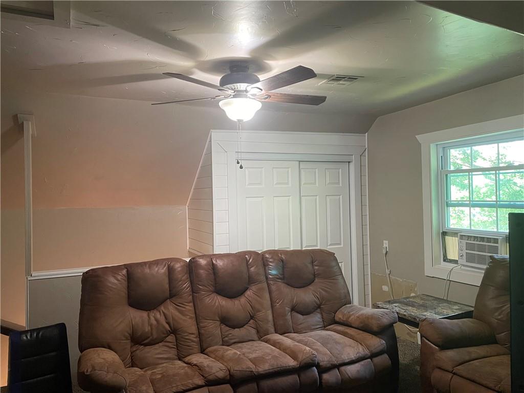 423 N Delaware Street