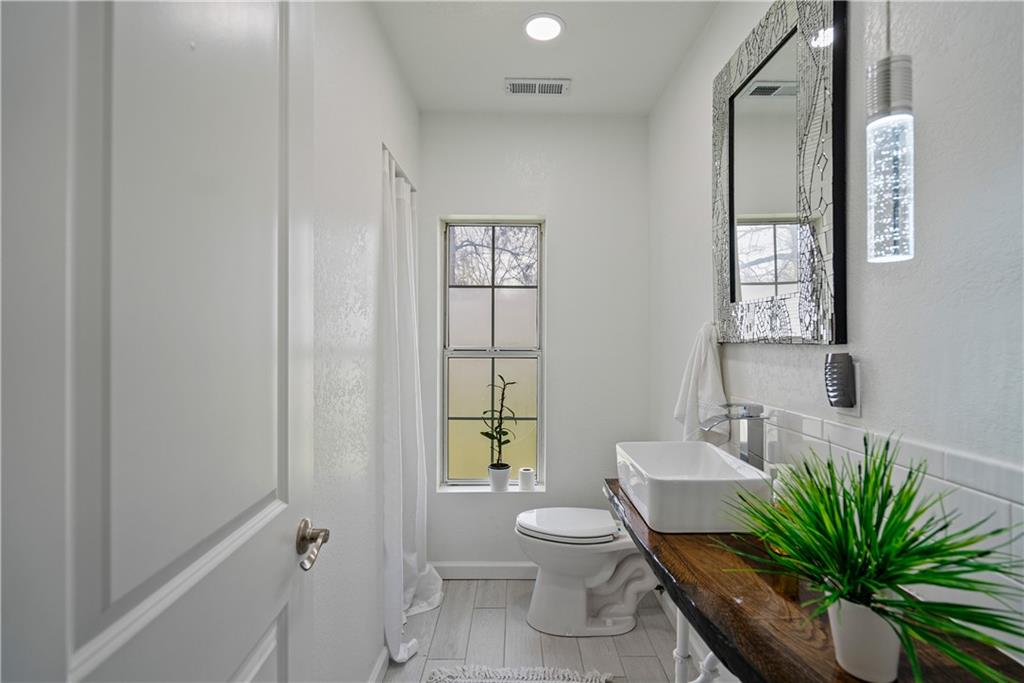 3720 County Road 4475 N/A