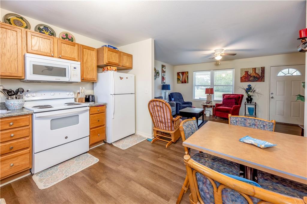 507-509 W 2nd Street Unit: 2