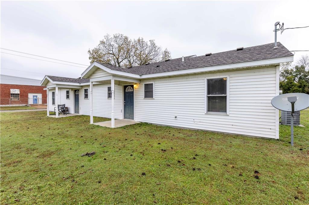 507-509 W 2nd Street Unit: 2