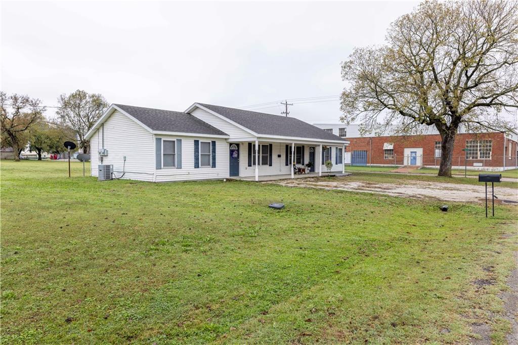 507-509 W 2nd Street Unit: 2