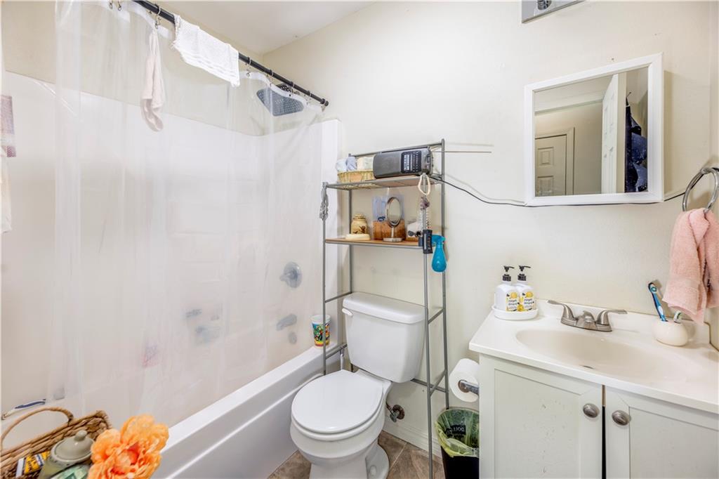 507-509 W 2nd Street Unit: 2