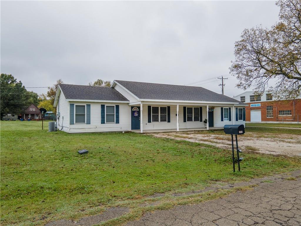 507-509 W 2nd Street Unit: 2