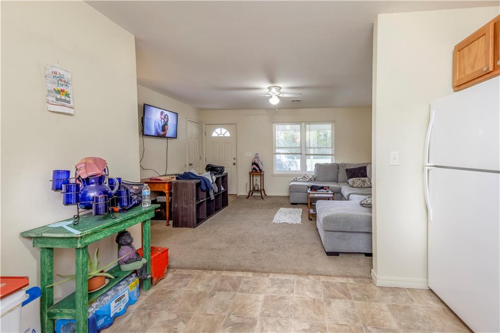 507-509 W 2nd Street Unit: 2