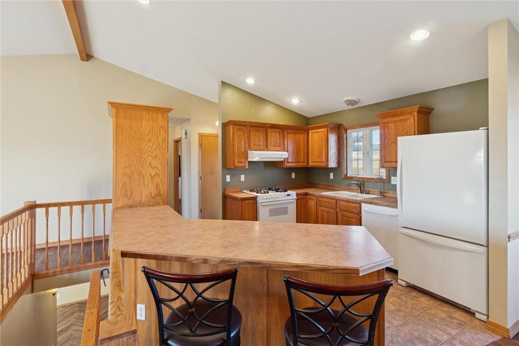 220 Overlook Drive