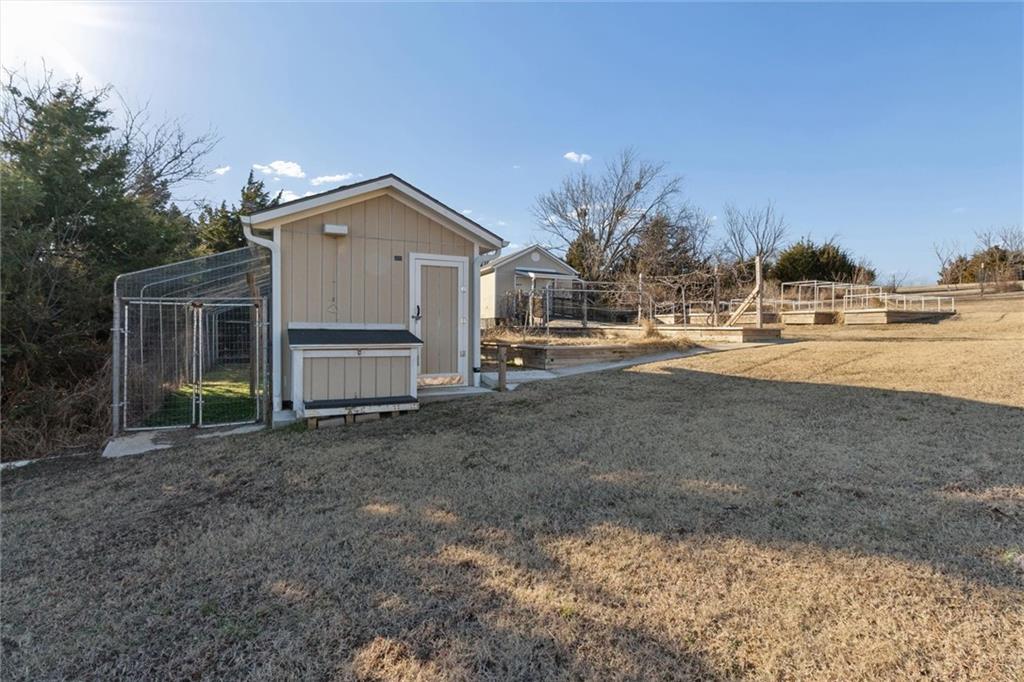 220 Overlook Drive