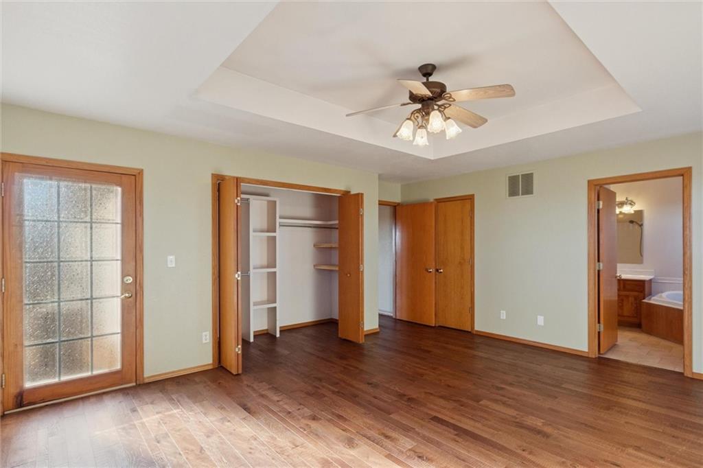 220 Overlook Drive