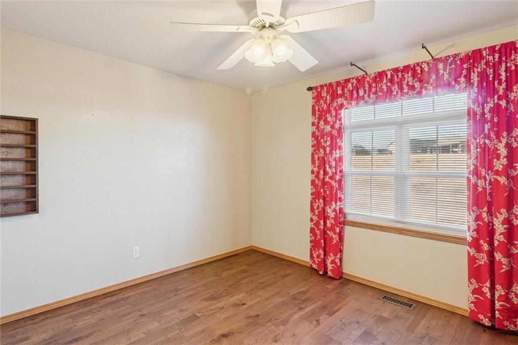 220 Overlook Drive