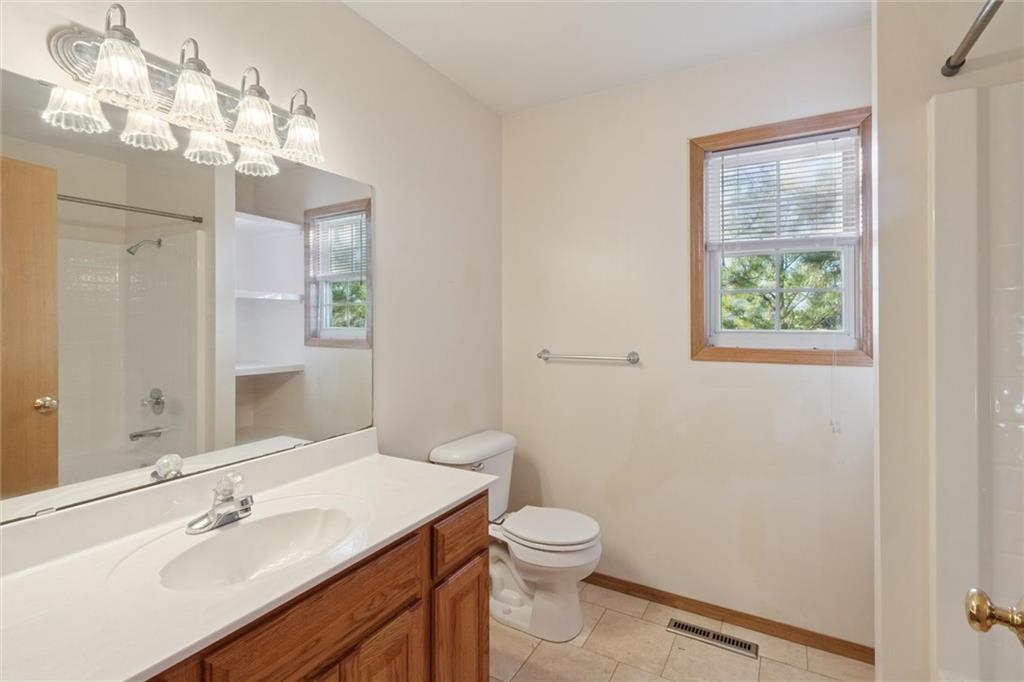 220 Overlook Drive