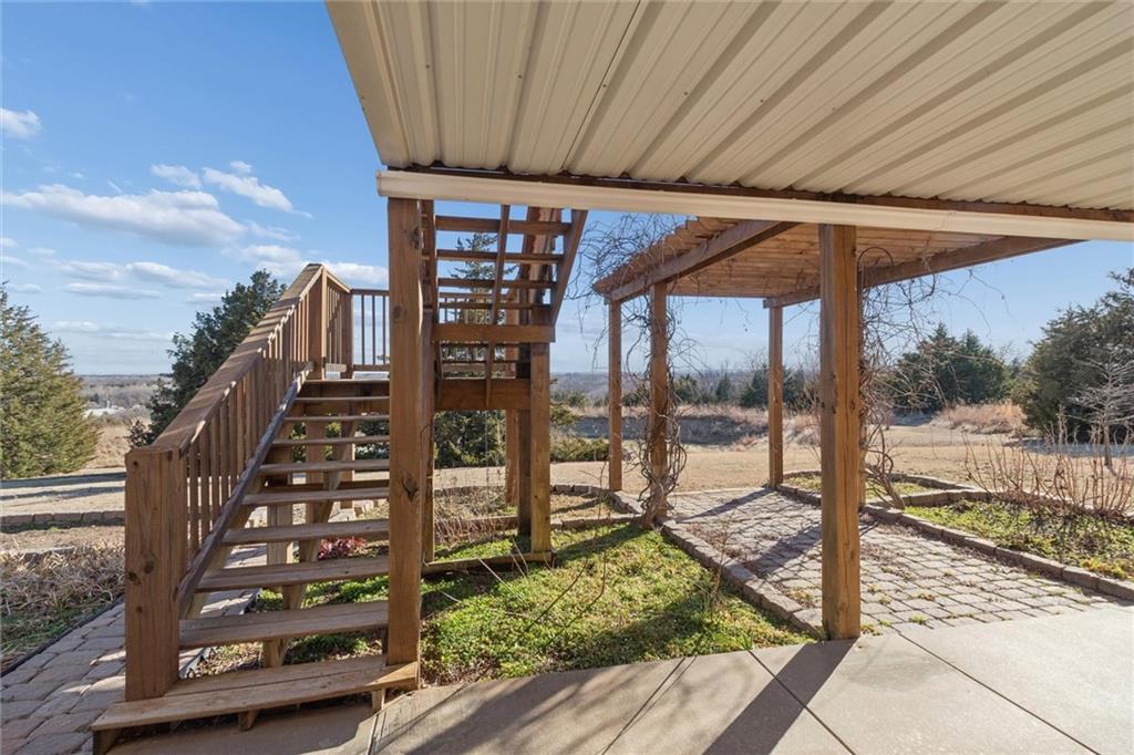 220 Overlook Drive