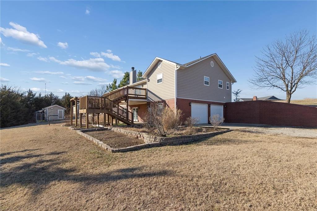 220 Overlook Drive