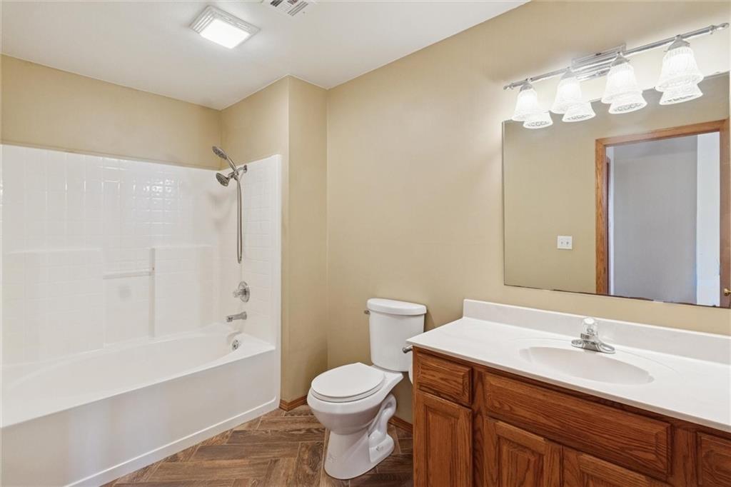 220 Overlook Drive