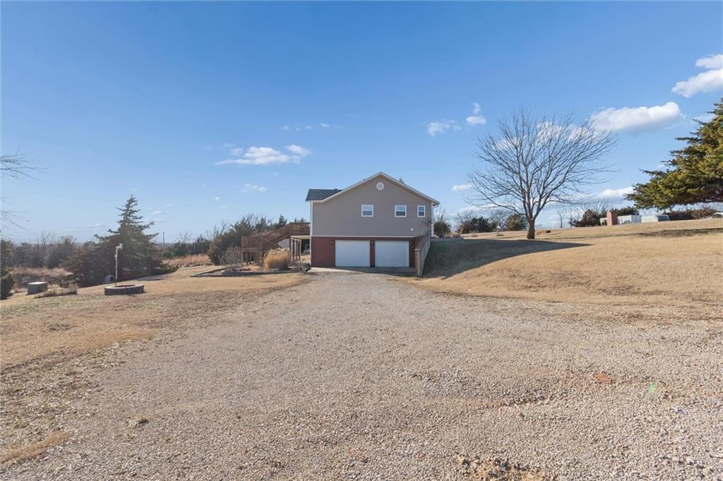 220 Overlook Drive