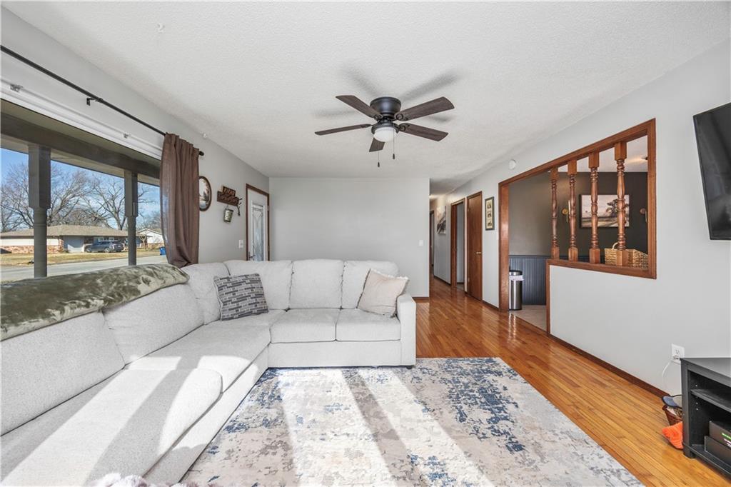 401 N Parkview Street